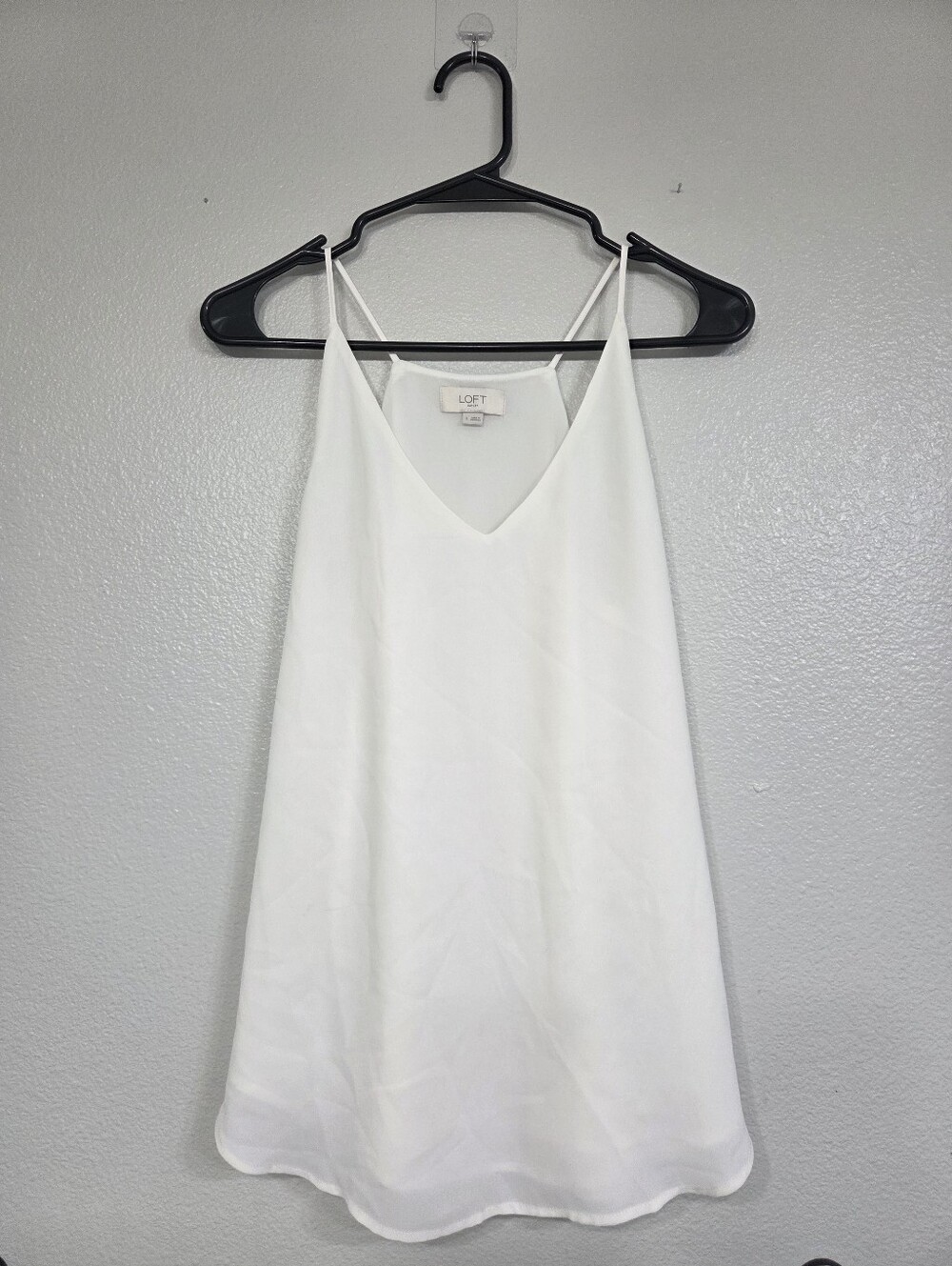 LOFT Oulet White V-Neck Camisole
